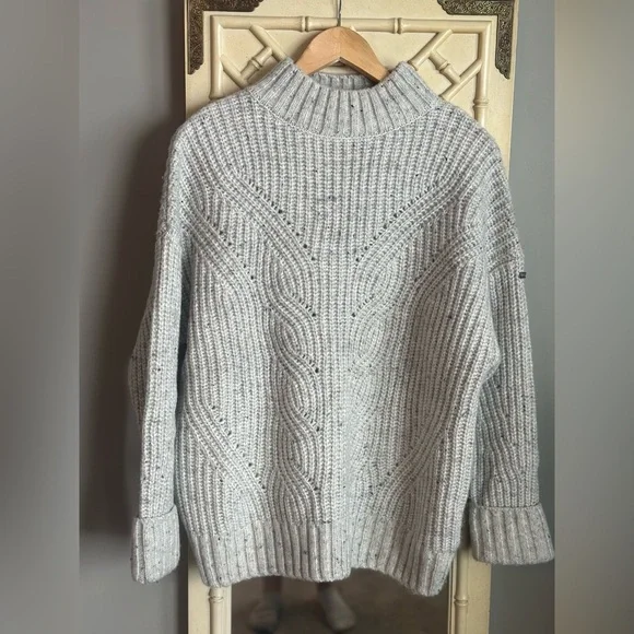 Columbia Women’s Wool Blend Cable Knit Mock Neck Sweater size large - Picture 2 of 8